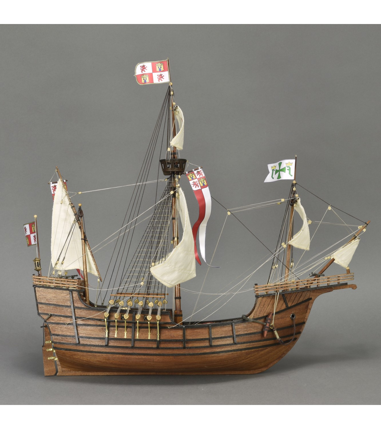 Santa Maria Caravel Wooden Model Ship Kit At 1 65 Scale