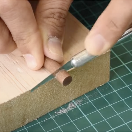 Set di micro seghe, applicatore di colla e scribacchino