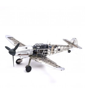 Avião de combate Messerschmitt BF109G: Modelo em metal 1/16