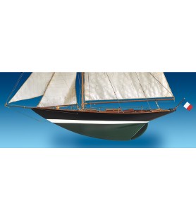 Wooden Model Ship Kit: Pen Duick Cutter 1/28