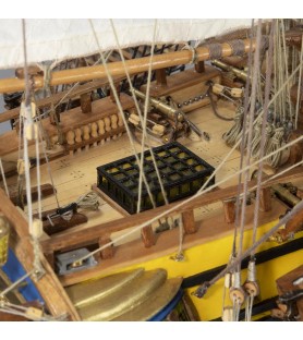 Maqueta Barco Santa Ana: Kit Modelismo Naval en Madera a Escala 1/84