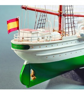 Training Ship Juan Sebastián Elcano & Esmeralda. 1:250 Wooden and Plastic Model Ship Kit 4