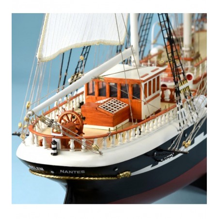 Modelo de navio em madeira: Navio de treino francês Belem 1/75