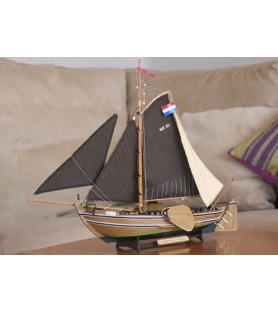 Artesania Latina NEW Botter Dutch Fishing Boat 1:35 Model Boat Ship Kit  22125