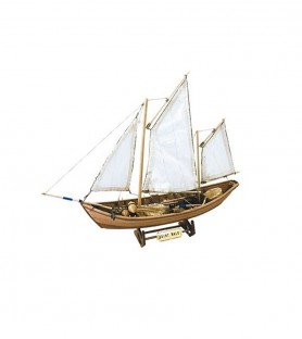 Doris Saint Malo. 1:20 Wooden Model Fishing Boat Kit 1