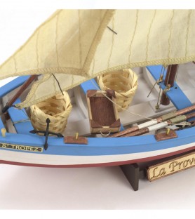 Fishing Boat La Provençale. 1:20 Wooden Model Ship Kit 11