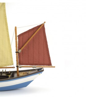 Doris Saint Malo 1:20. Maqueta de Barco de Pesca en Madera 14