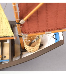 Ship model Saint Malo, historic wooden static kit Artesania Latina 