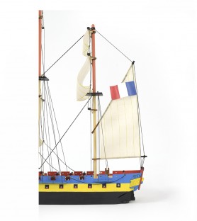 Frigate Hermione La Fayette 1:160 Easy Kit. Wooden Model Ship with Paints 5