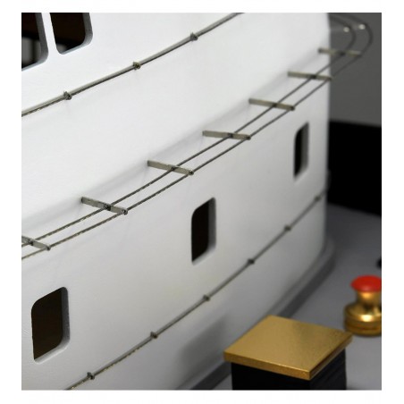 Rimorchiatore Atlantic 1:50. Modello di barca navigabile in legno e ABS (adatto per R/C) 15