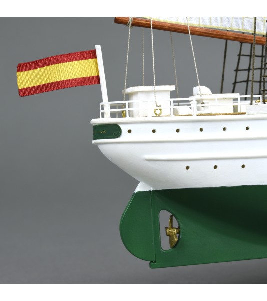 Utbildningsfartyg Juan Sebastián Elcano & Esmeralda. 1:250 Modellfartygssats i trä och plast