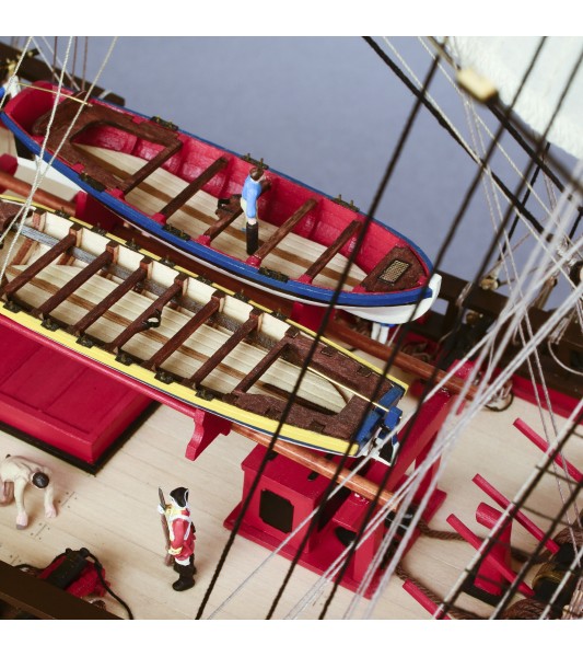 Loď HMS Endeavour. stavebnice dřevěného modelu lodi v měřítku 1:65