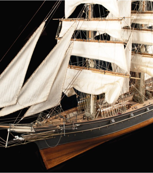 CUTTY SARK Tea Clipper 1:84 Modelo de navio em madeira