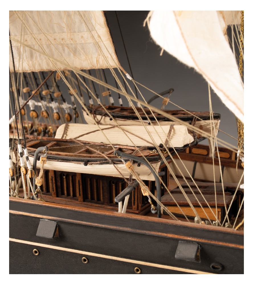 CUTTY SARK Tea Clipper 1:84 Trämodellfartyg
