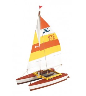Maqueta de Barco en Madera: Catamarán Hobie Cat