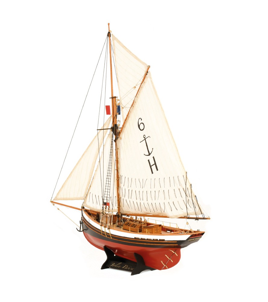 Jolie Brise Cutter 1:50. Modelskib i træ