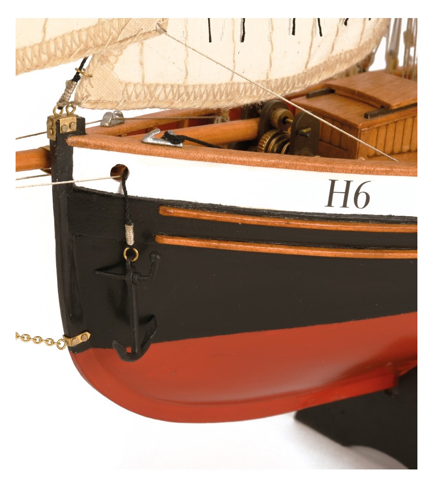 Jolie Brise Cutter 1:50. Trämodellfartyg