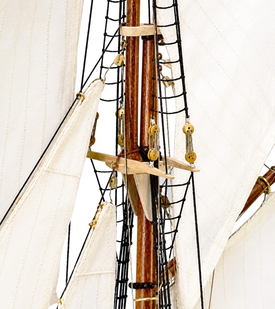 Goleta de Pesca Bluenose II  1:75  Maqueta de...
