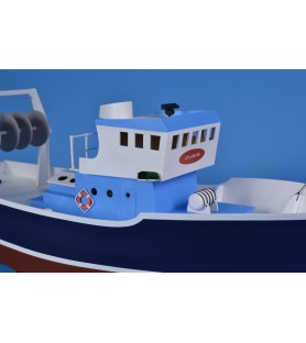 Wooden Model Ship Kit: Tug Fishing Boat Atlantis 1/15