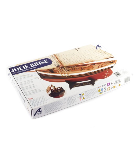 Jolie Brise kotter 1:50. Houten modelschip