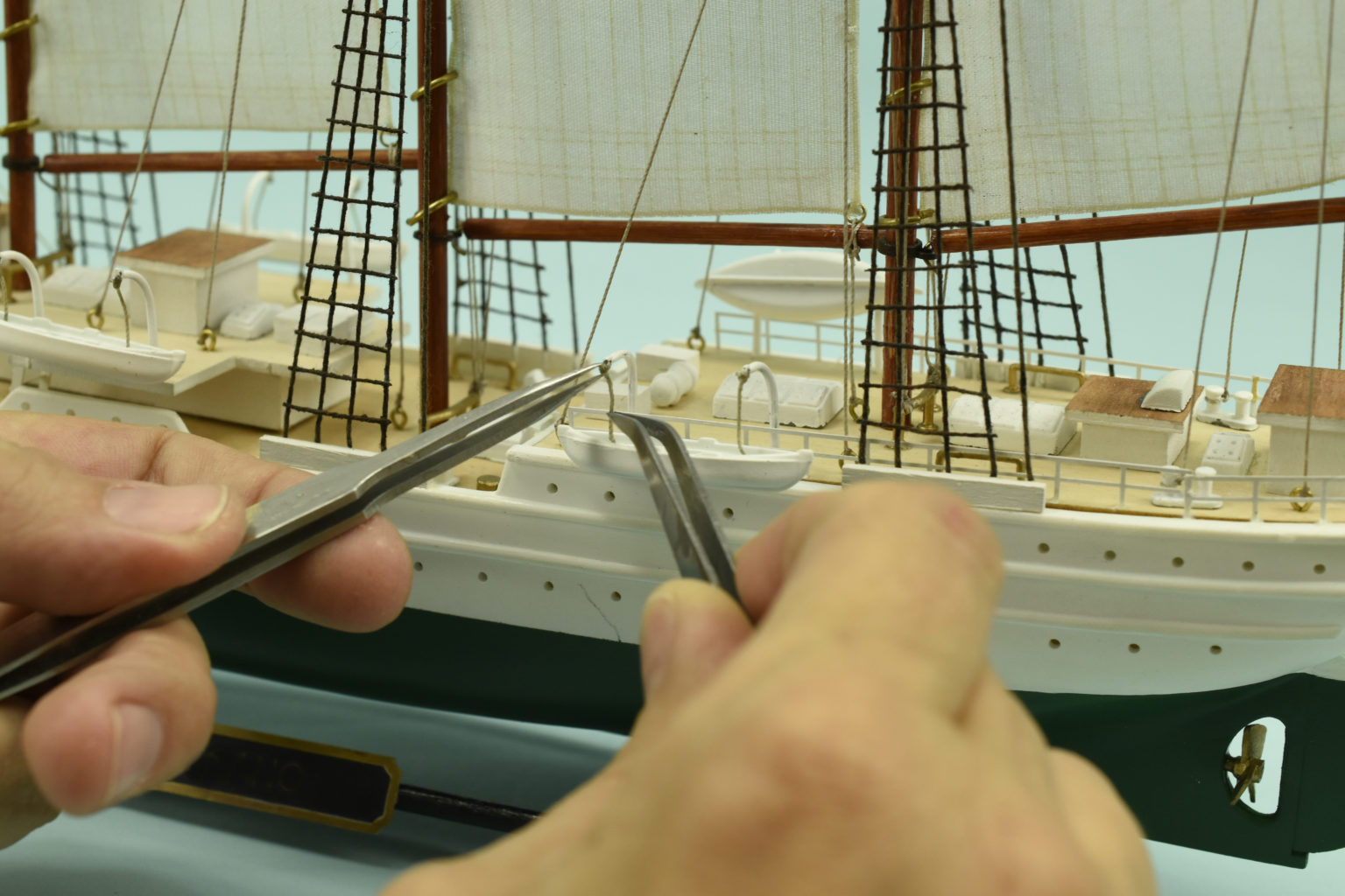 Ship Modeling and Aircraft Modeling. Legacy of the boat and plane models