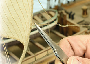 Quels outils pour réaliser une maquette en bois ? – Le Blog – Rue Des  Maquettes.com