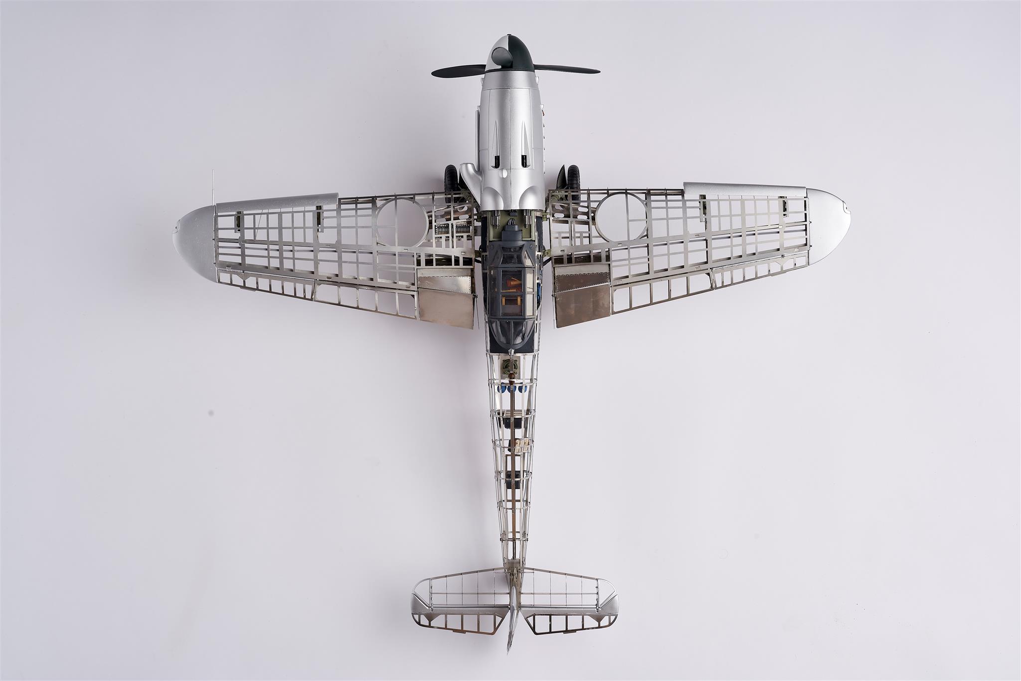 Maquette avion de chasse allemand Messerschmitt BF 109G.
