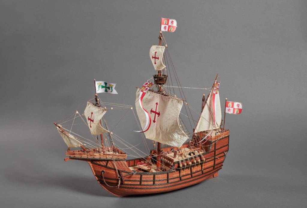 Renovated scale model in wood Santa Maria Caravel.