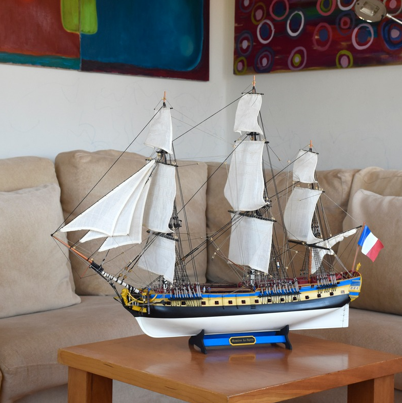 Modeling Gift Packs: Ship Model of Frigate Hermione La Fayette (22517-L) by Artesania Latina.