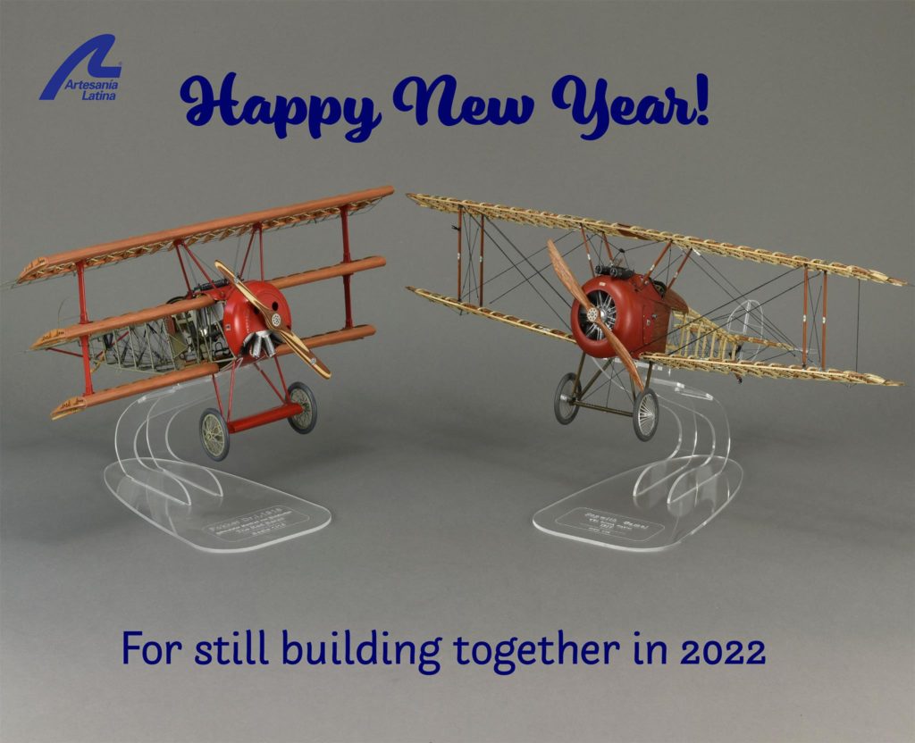 Modeling at Christmas. Wooden and Metal Ship Models Fokker Dr. I 1/16 (20350) and Sopwith Camel 1/16 (20351).