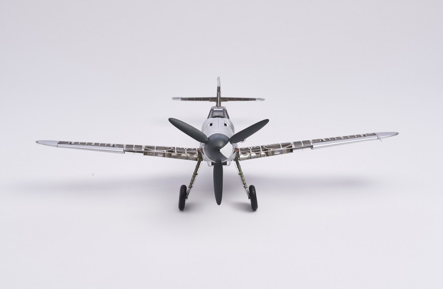 Modelismo en Navidad. Nueva Maqueta Caza Alemán Messerschmitt BF109G 1/16 (20356).