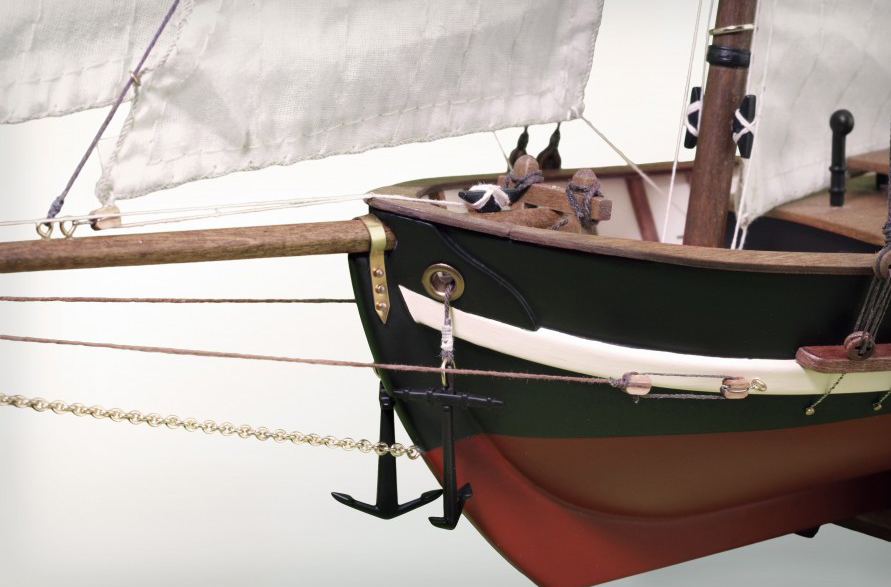 Maquette en Bois Swift 1805 (22110N) avec Présentation Rénové pour le Bateau-Pilote de Virginia (États Unis).