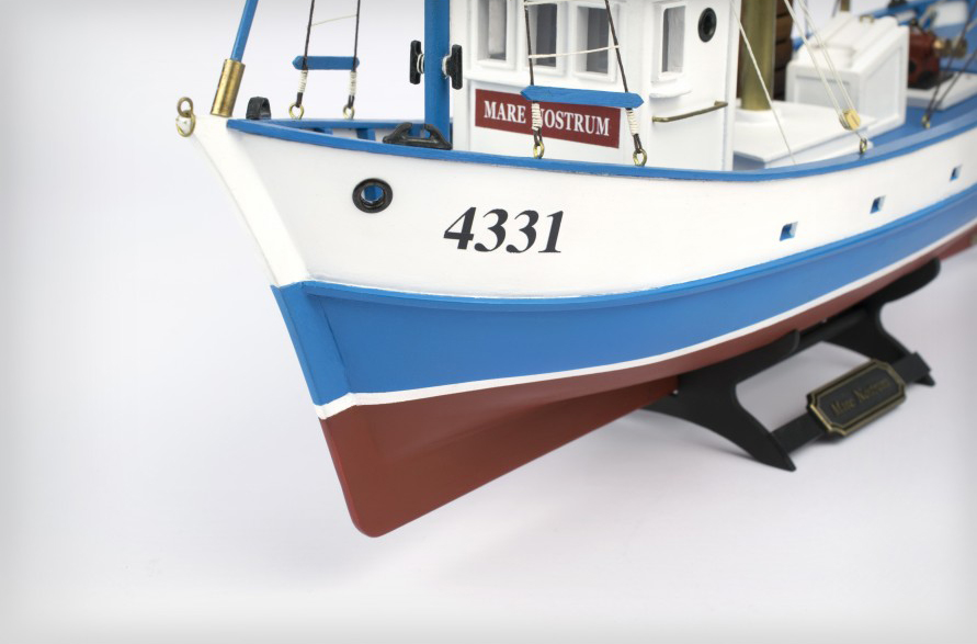 Fishing Boat Model in Wood to Be Built Mare Nostrum at 1:35 scale (20100-N) from Artesania Latina.