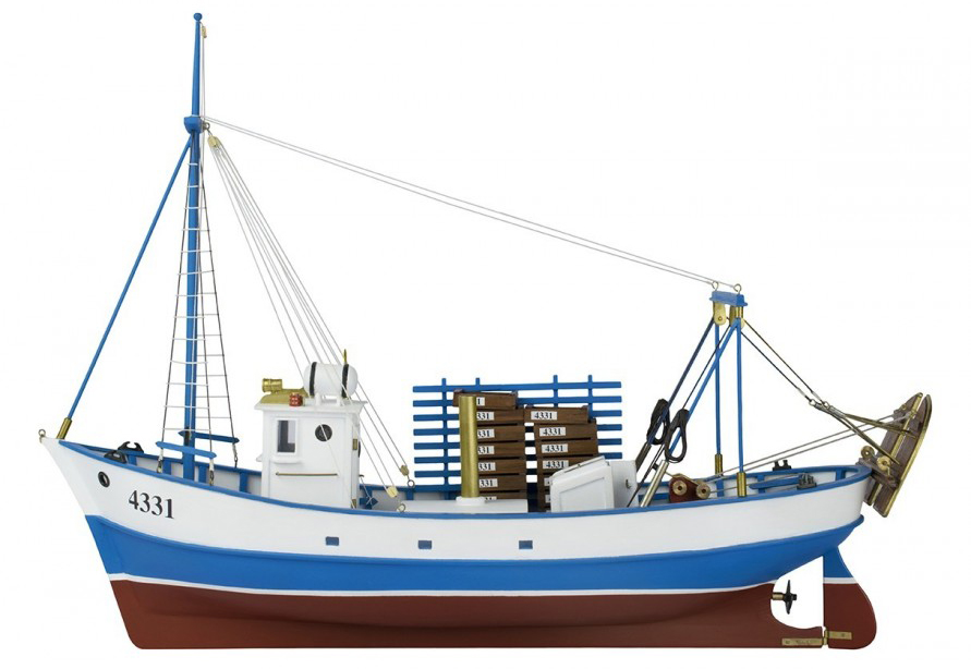 Fishing Boat Model Mare Nostrum: 1:35 Scale Mediterranean Ship Replica