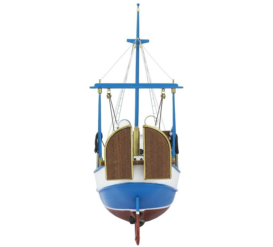 Maquette en Bois Bateau de Pêche Mare Nostrum Chalutier 1:35