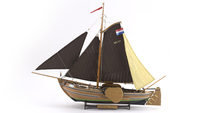 Nouveau kit de modélisme naval 2022 : maquette en bois de bateau de pêche néerlandais Botter (22125) par Artesanía Latina.