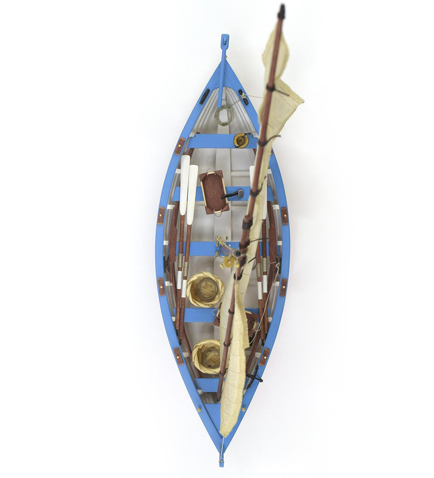 Fishing Boat Models in Wood: La Provençale (19017-N) by Artesanía Latina.