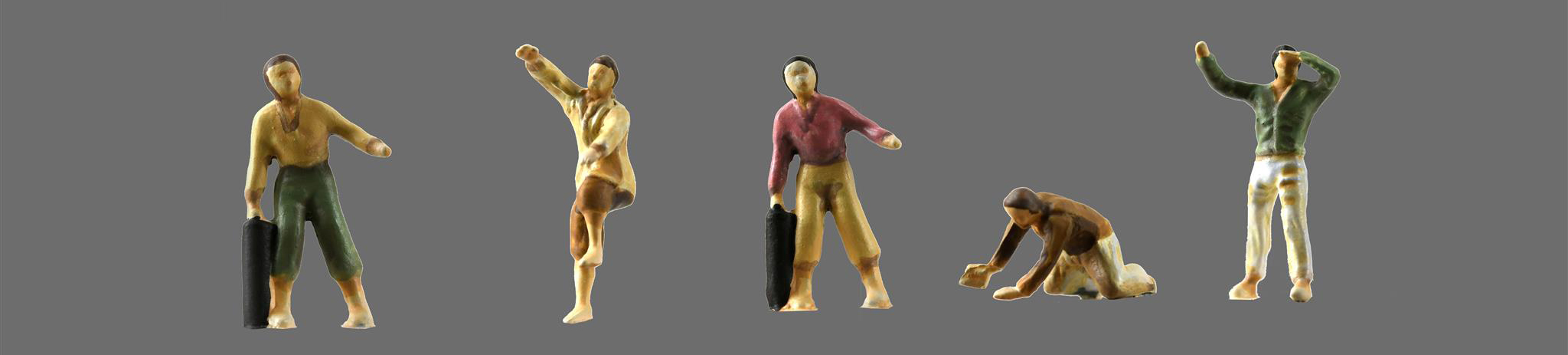 Set de 5 Figurines de Regalo en el Kit de Modelismo Santísima Trinidad en Madera a Escala 1/84 Edición Trafalgar 1805 (22901) de Artesanía Latina.