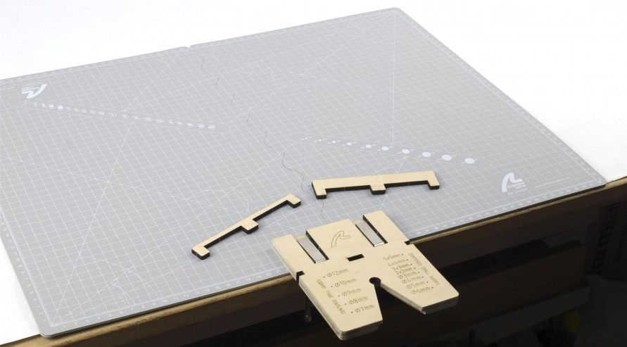 Plan de Travail Multifonctions pour le Modélisme et l'Artisanat (27646) par Artesanía Latina.