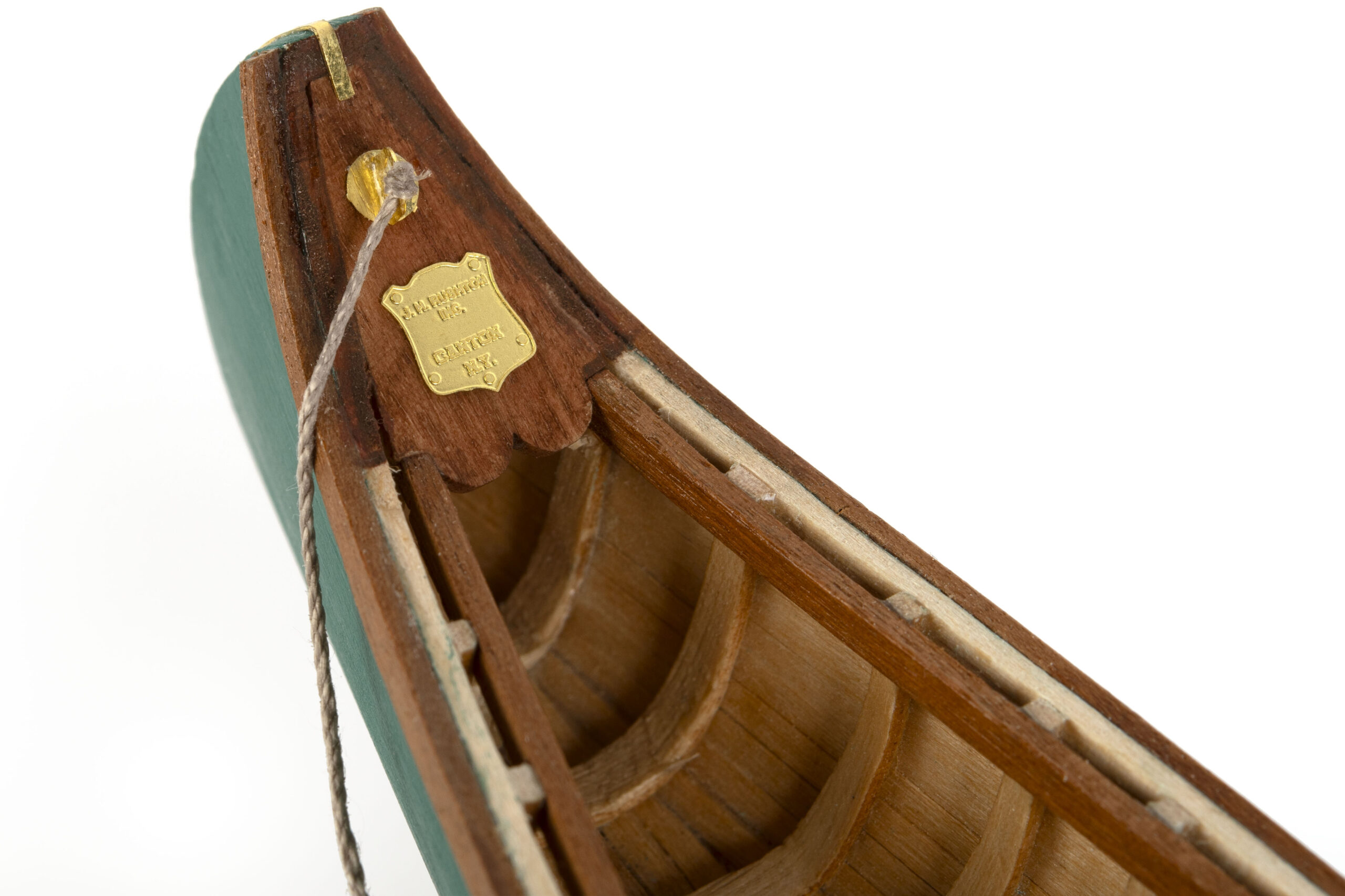 Indian Girl Canoe Model (19000) at 1:16 Scale. Wooden Ship Model Kit for Beginners by Artesanía Latina.