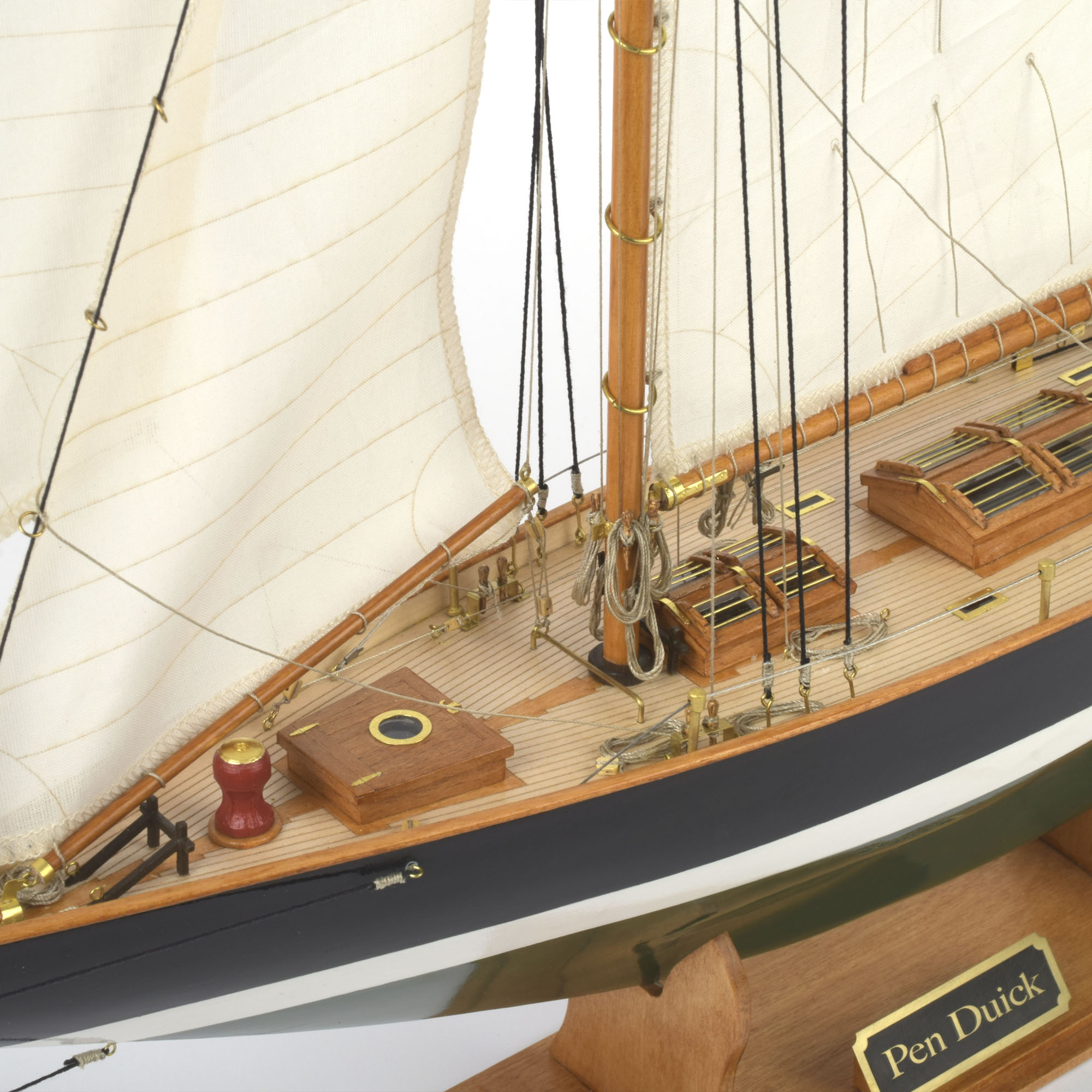 Pen Duick Sailboat Model Kit (22418N) at 1:28 scale by Artesanía Latina.