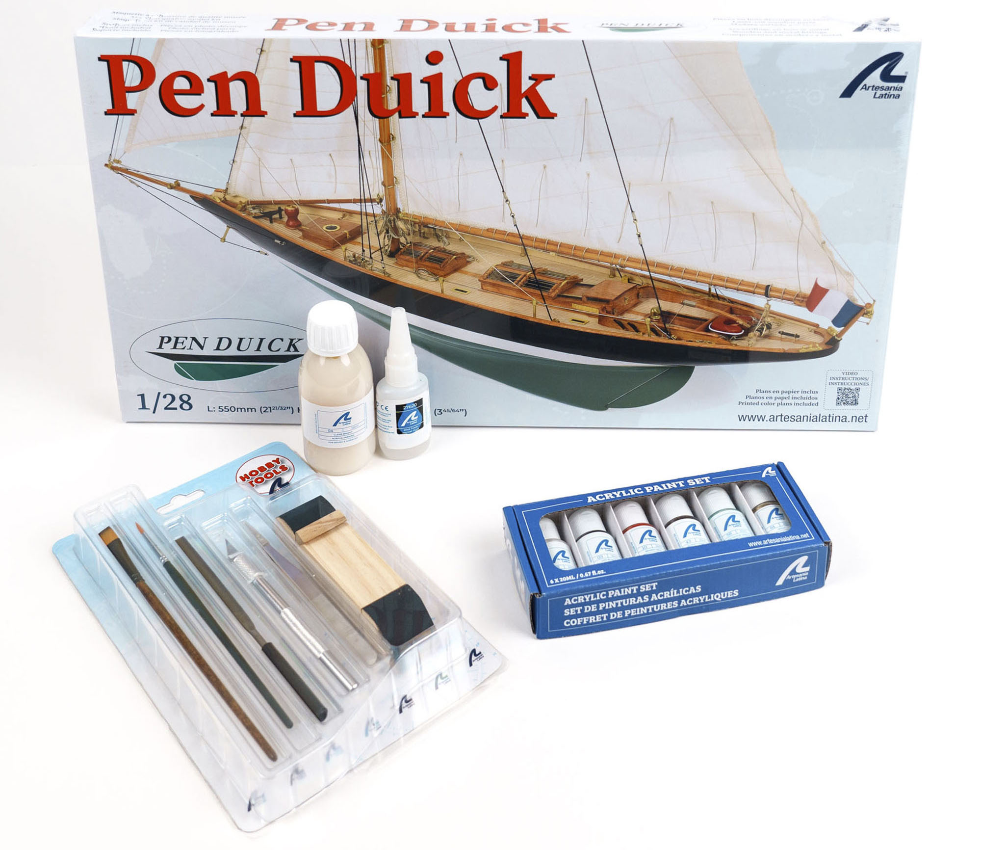 Coffret Cadeau Maquette Voilier Pen Duick à l’échelle 1:28 (22418L) par Artesanía Latina.