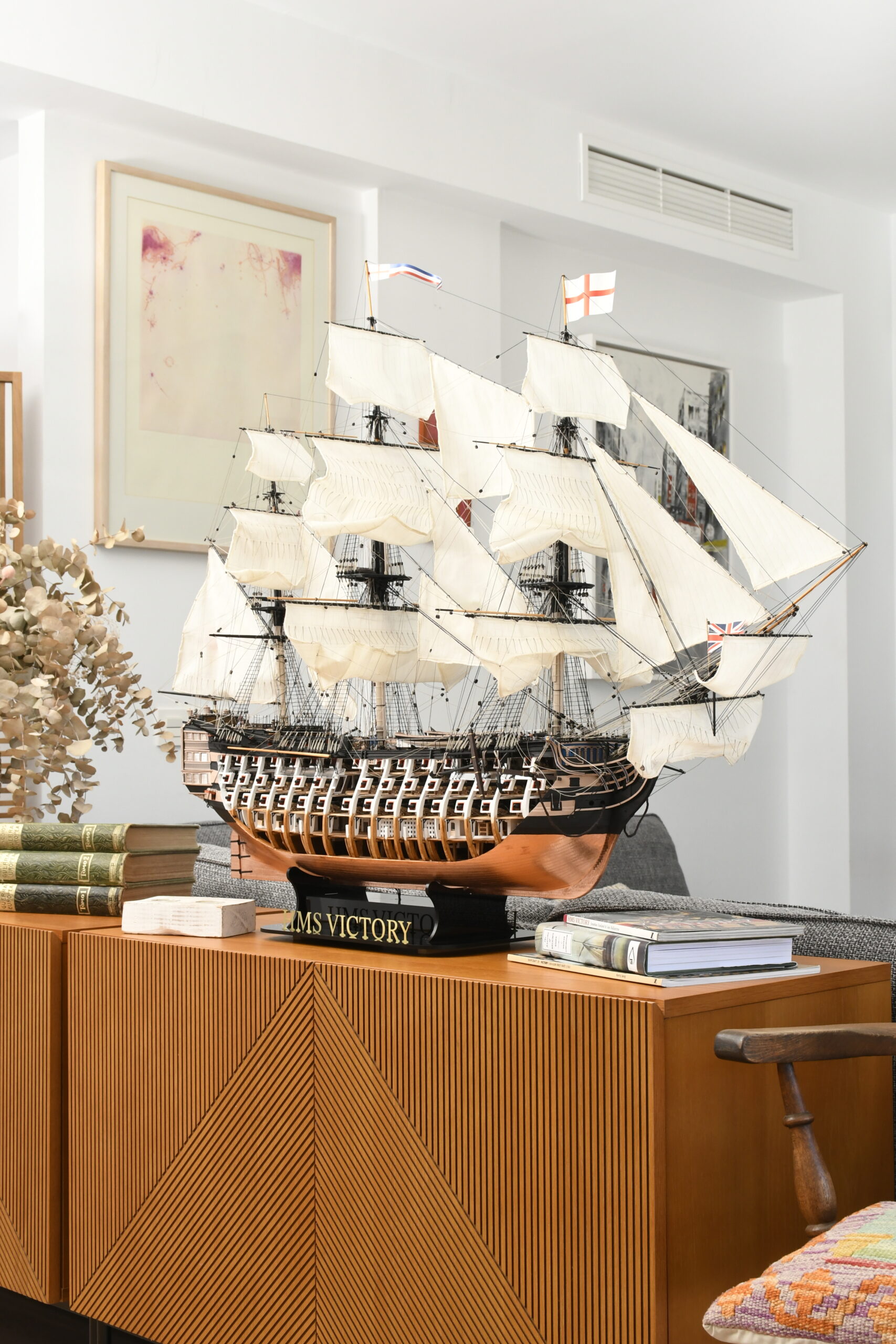 HMS Victory Modeling Kit Trafalgar 1805 Edition at 1:84 Scale (22900-OP) by Artesanía Latina.