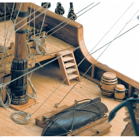 Escadas de madeira de cal para 6 degraus (4 longarinas / 2 escadas) para modelação naval