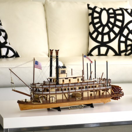 King of the Mississippi. Gift Pack with Ship Model, Figurines, Paints and Tools