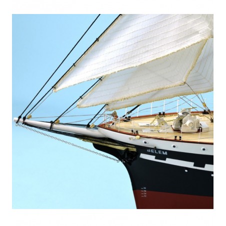 Houten modelschip: Frans opleidingsschip Belem 1/75
