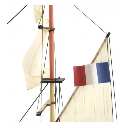 Easy Kit Fregat Hermione La Fayette 1:160. Houten modelschip met beschilderingen 6