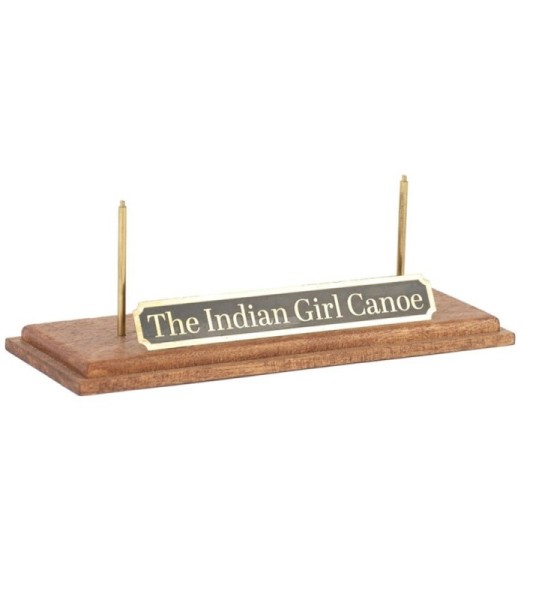 Canoa della ragazza indiana 1:16. Modello di barca in legno