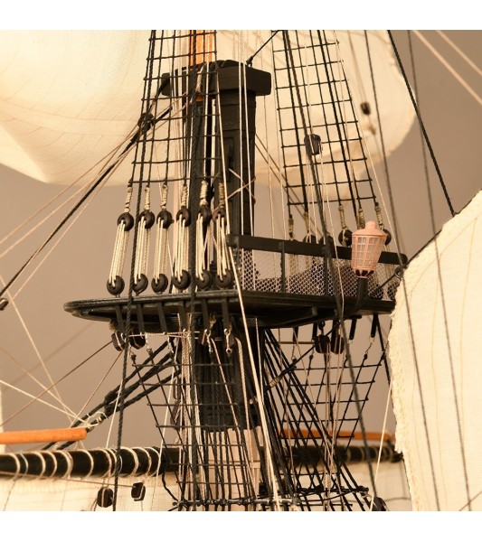 HMS VICTORY Trafalgar 1805 - ANATOMY Version - 1:84 skalamodel i træ