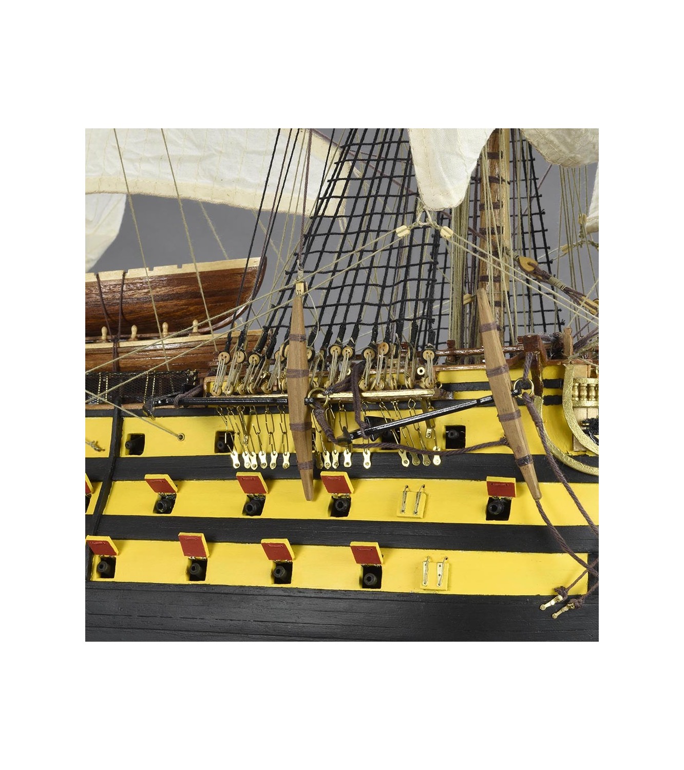 Artesanía Latina - Maquette De Bateau En Bois - Frégate Française